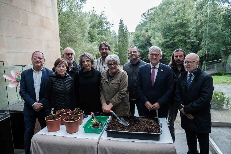 Visita de Joanne Chory y Sandra Myrna Díaz al Jardín Botánico Atlántico de Gijón