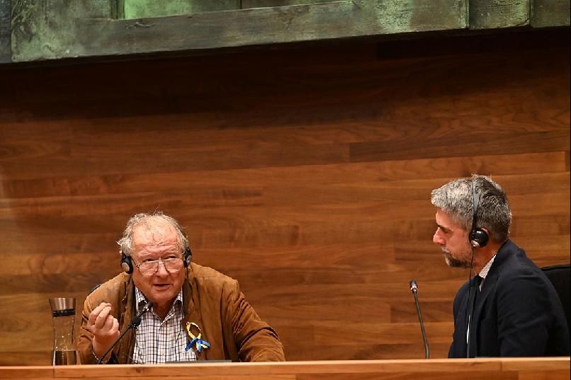 “The New Frontiers of Global Journalism”: a round table and meeting between Adam Michnik and journalists