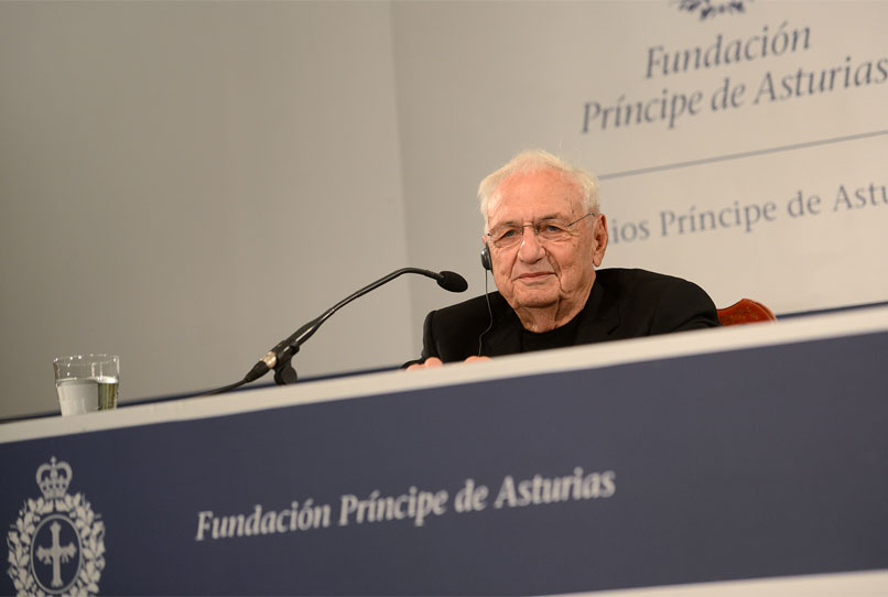 Press conference with Frank O. Gehry 