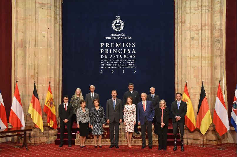 Audience held by TM The King and Queen of Spain with the Laureates