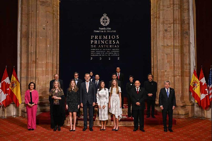 Photos of the Audience held by TM the King and Queen of Spain with the Laureates