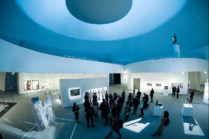 Tour of the Oscar Niemeyer International Cultural Centre