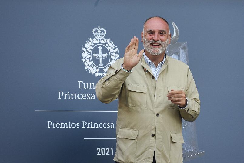 Official welcome to José Andrés