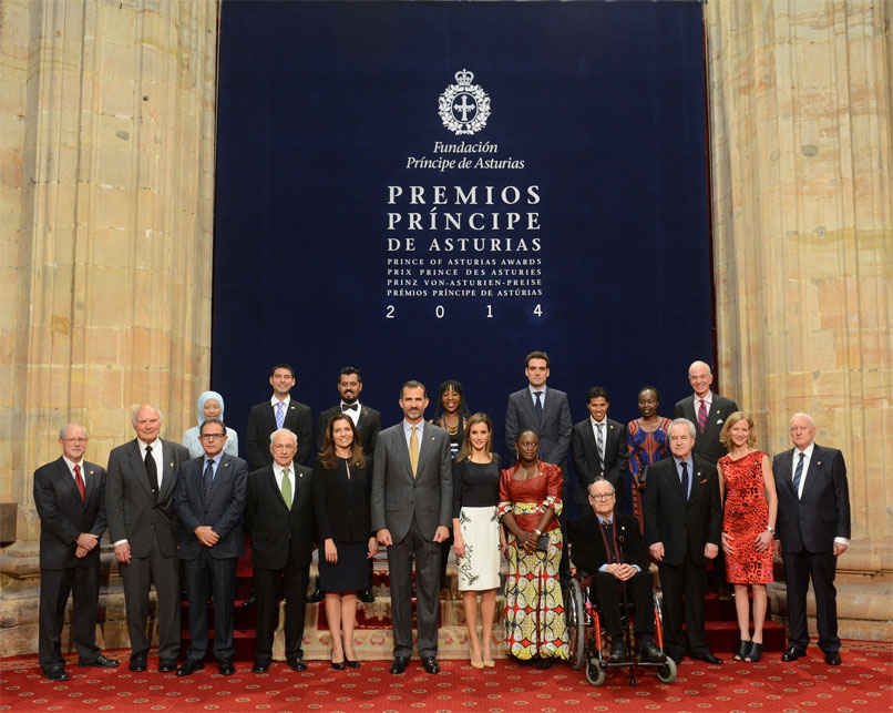 Audiencia de SS.MM. los Reyes de España con los galardonados