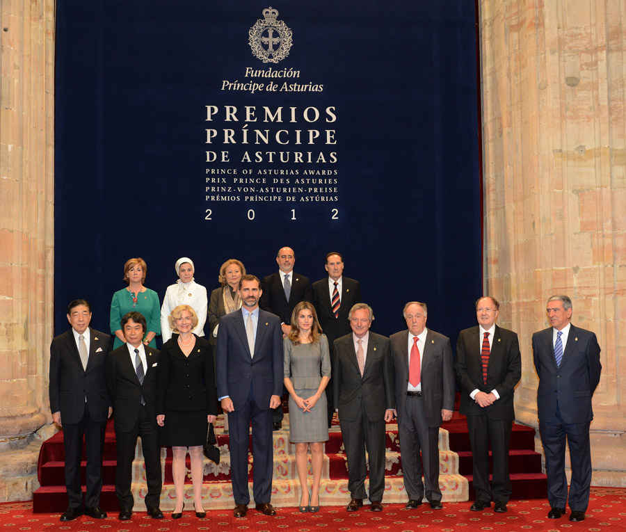 Audience of TRH the Prince and the Princess of Asturias with the 2012 Laureates