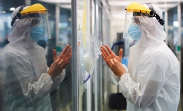 Sanitarios Españoles en Primera Línea contra la Covid-19