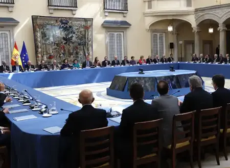 Reunión de Sus Majestades los Reyes con los miembros de los Patronatos de la Fundación Princesa de Asturias