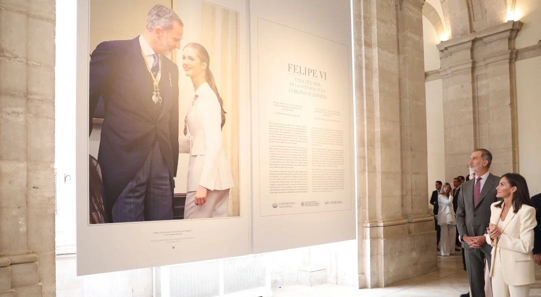 Oviedo is to host the photographic exhibition titled “Felipe VI. A decade in history of the Spanish Crown”